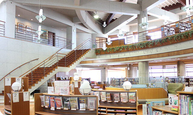 川南町立図書館